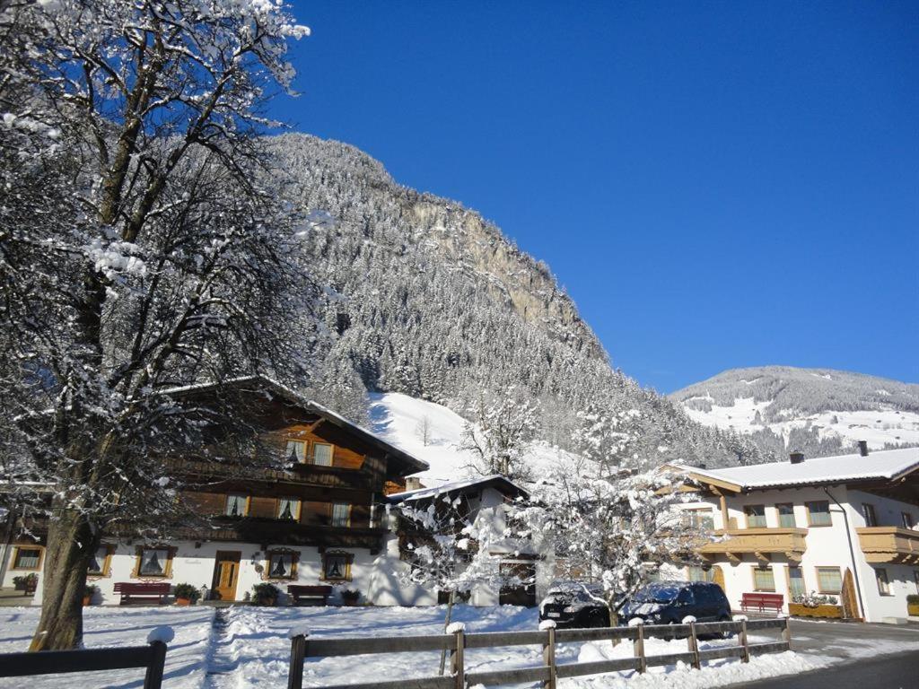 Landhaus Gredler ไมย์อาโฮเฟิน ภายนอก รูปภาพ